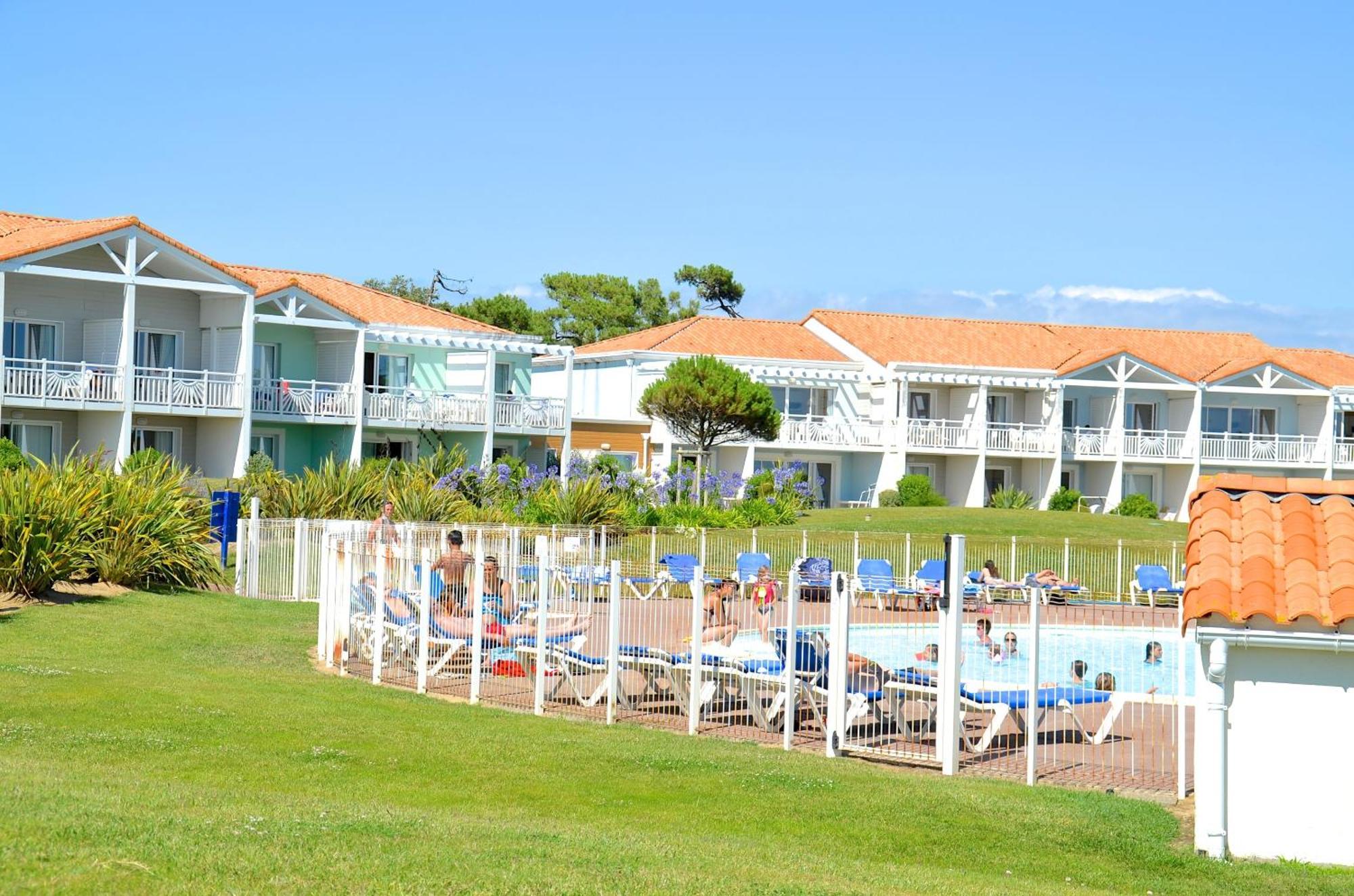 Appartements Front De Mer Sables D'Olonne 莱萨布勒-多洛讷 外观 照片