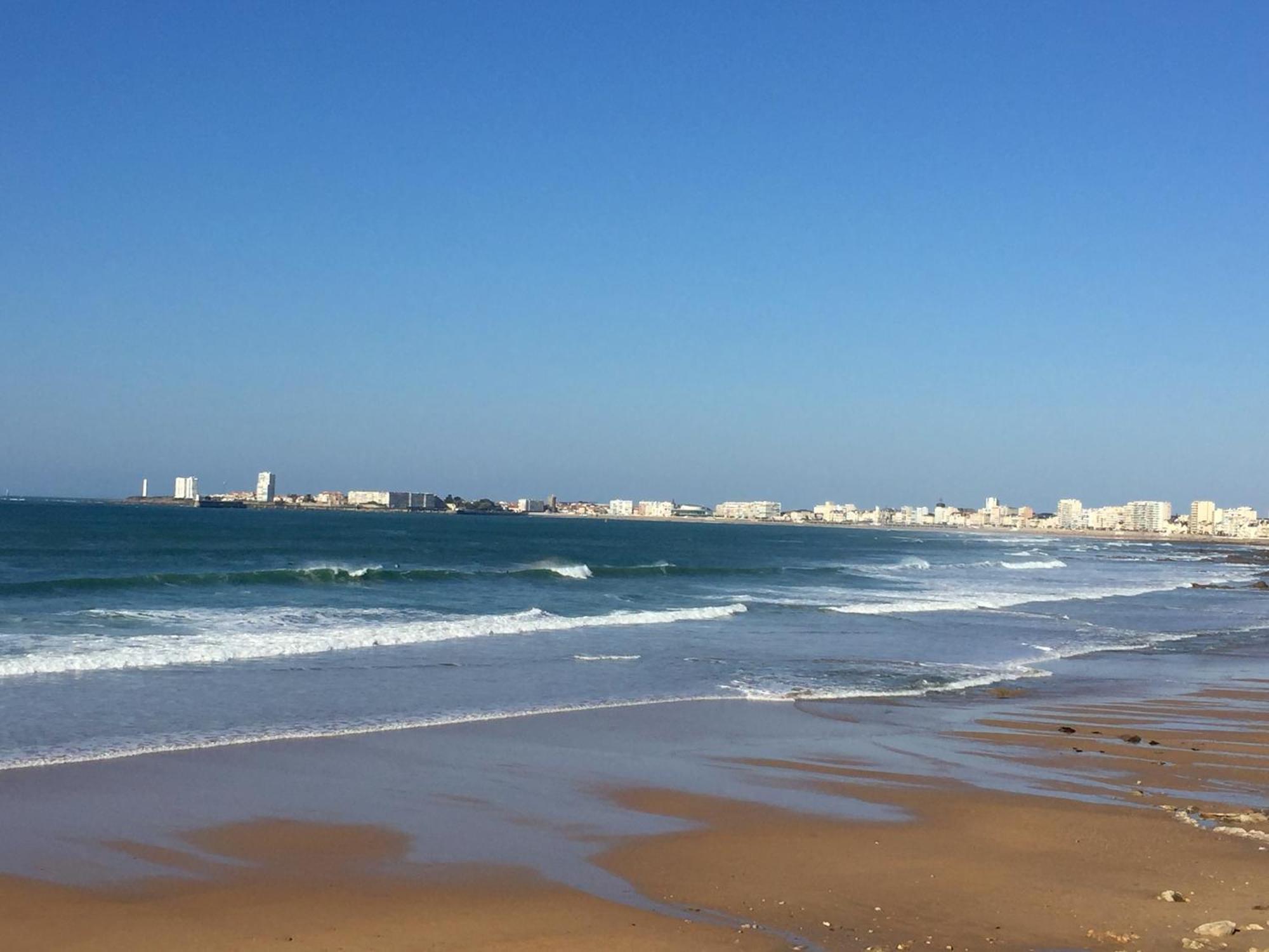 Appartements Front De Mer Sables D'Olonne 莱萨布勒-多洛讷 外观 照片