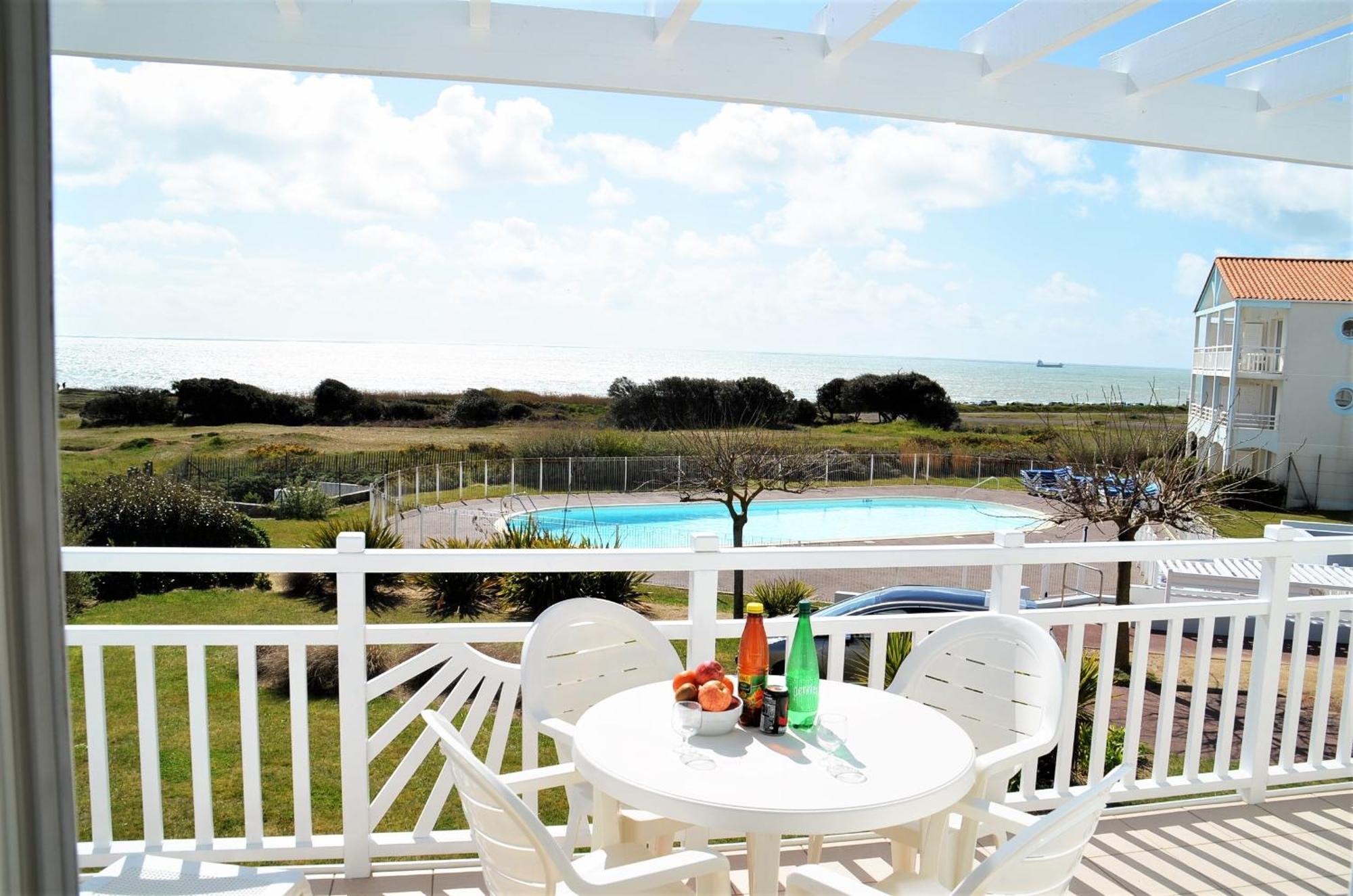 Appartements Front De Mer Sables D'Olonne 莱萨布勒-多洛讷 外观 照片