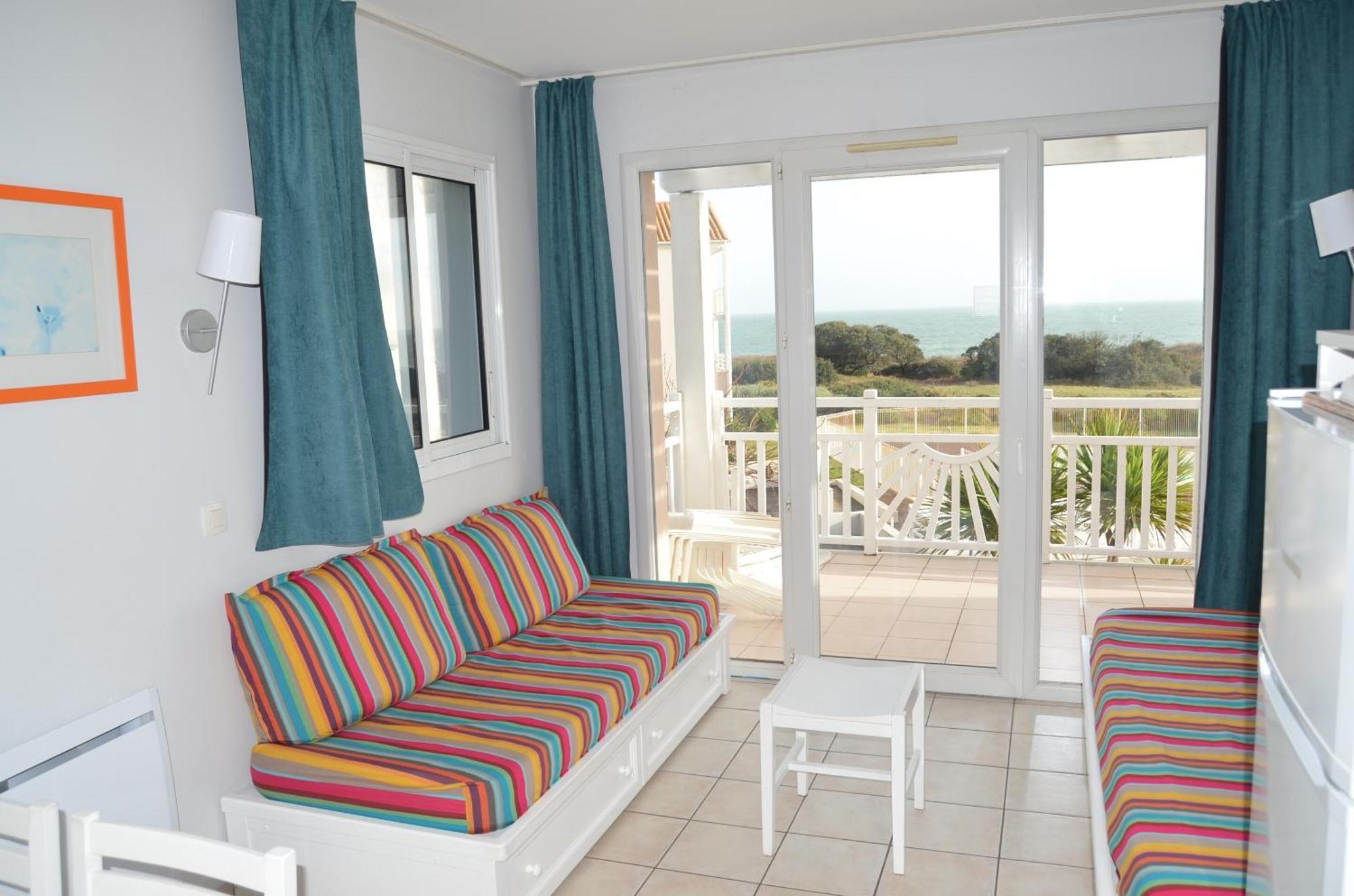 Appartements Front De Mer Sables D'Olonne 莱萨布勒-多洛讷 外观 照片