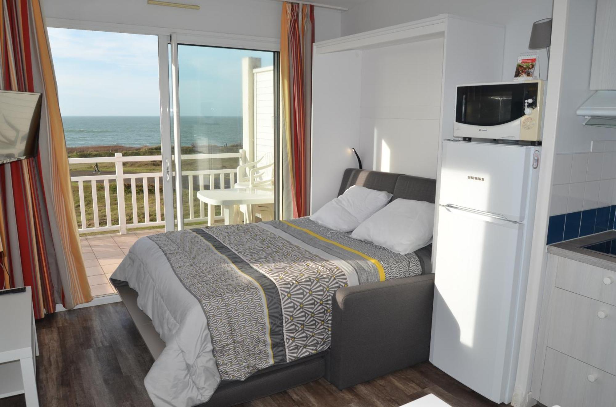 Appartements Front De Mer Sables D'Olonne 莱萨布勒-多洛讷 外观 照片